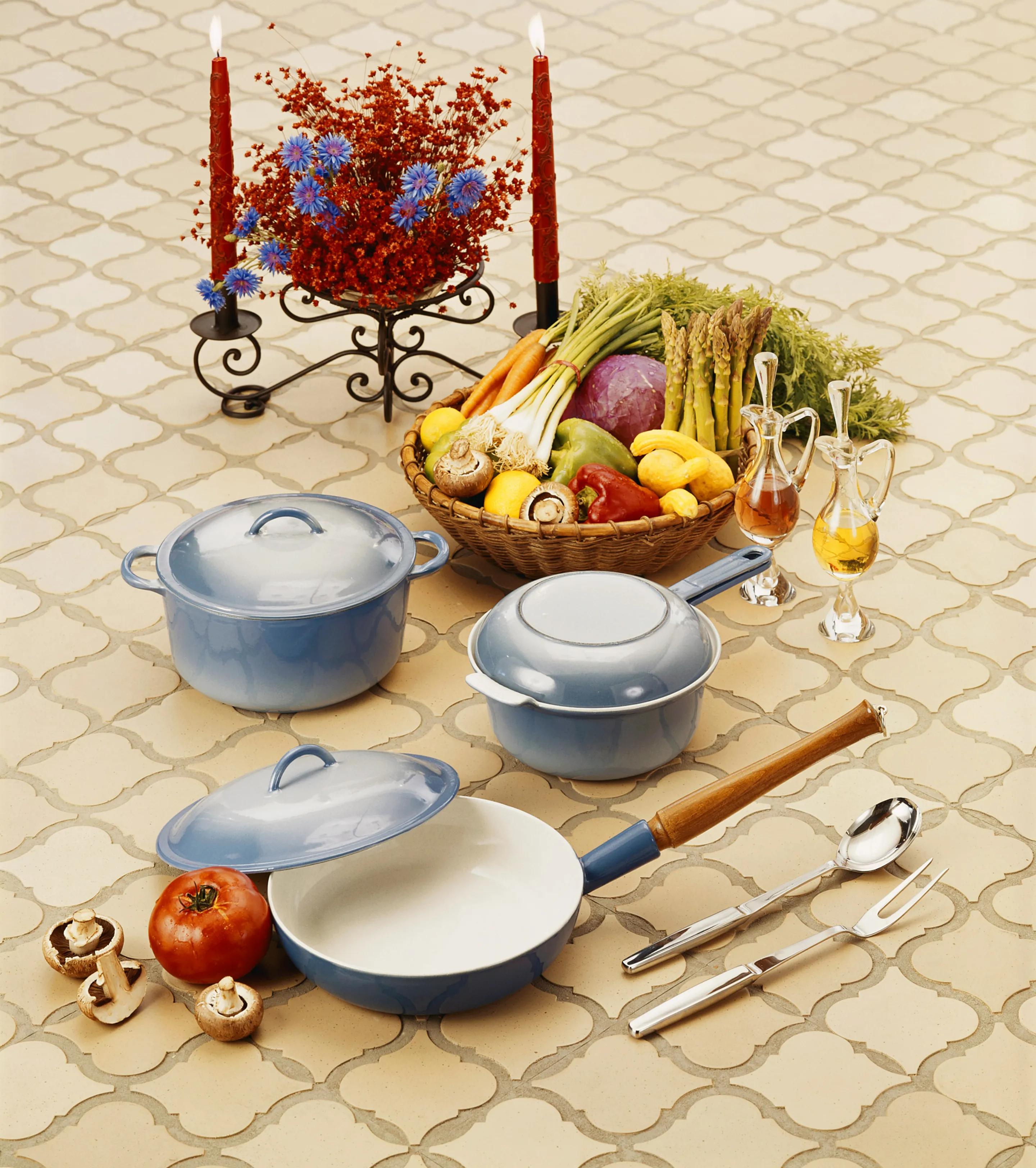kitchen-cooking-setup